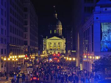 George_Floyd_protests_downtown_Indianapolis_2020-05-29.jpg George_Floyd_protests_downtown_Indianapolis_2020-05-29.jpg