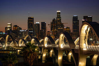 LA-night-6th-St-bridge.jpg