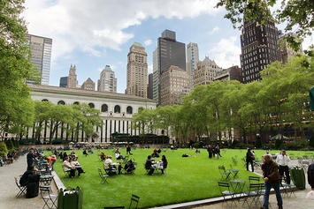 New-York_-_Bryant_Park.jpg