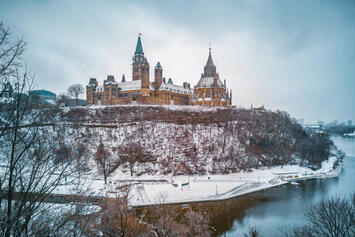 Ottawa-Parliament-Canada.jpg