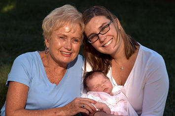 family_0.jpg family_0.jpg