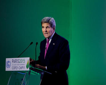 j-kerry-paris-climate-accord.jpg j-kerry-paris-climate-accord.jpg